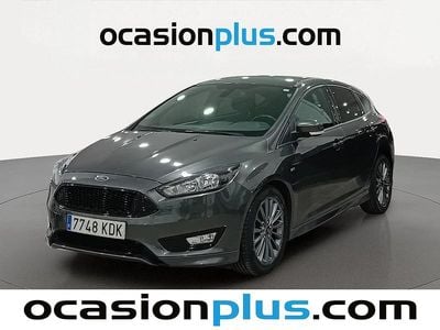 Usado Ford Focus ST-Line 125 CV (91 kW) 2017 Gris Utilitario