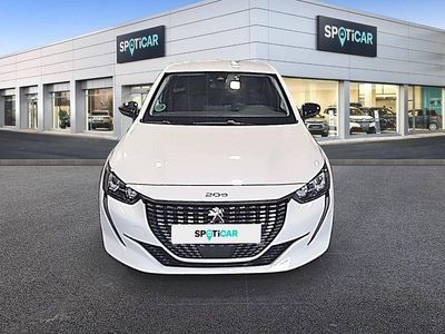 Usado Peugeot 208 Allure 100 CV (73 kW) 2023 Blanco Utilitario