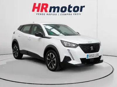 Usado Peugeot 2008 Active 110 CV (80 kW) 2022 Blanco SUV