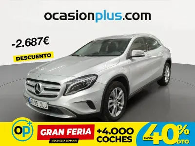 Usado Mercedes GLA220 Style 177 CV (130 kW) 2016 Gris SUV