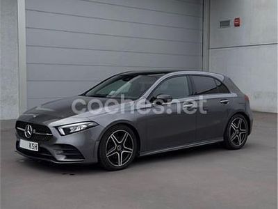 Usado Mercedes A200 156 CV (114 kW) 2018 Gris / plata Berlina