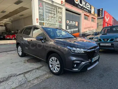 Usado Suzuki SX4 S-Cross 129 CV (94 kW) 2024 Gris / plata SUV