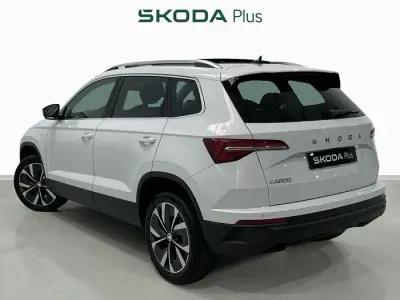 Usado Skoda Karoq 150 CV (110 kW) 2025 Blanco SUV