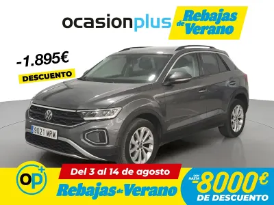 Usado VW T-Roc Life 110 CV (80 kW) 2024 Gris / plata SUV