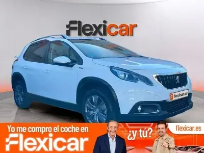 Usado Peugeot 2008 Allure 100 CV (73 kW) 2019 Blanco SUV