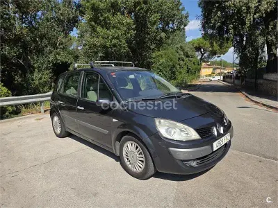Usado Renault Scénic II Privilege 130 CV (95 kW) 2007 Negro Monovolumen