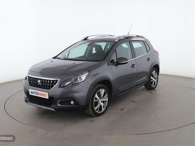 Usado Peugeot 2008 Allure 111 CV (81 kW) 2017 Gris SUV