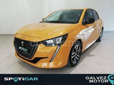 Amarillo Usado 2023 Peugeot 208 Allure Utilitario | 15.900 € (Precio justo)