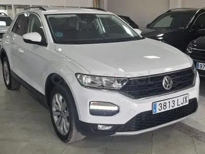 Usado VW T-Roc Advance 115 CV (84 kW) 2020 Blanco SUV