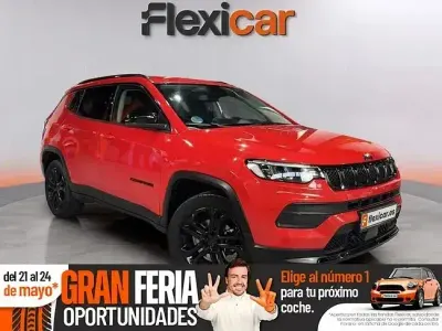 Usado Jeep Compass Night Eagle 130 CV (95 kW) 2023 Rojo SUV