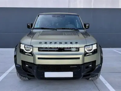 Usado Land Rover Defender HSE 400 CV (294 kW) 2021 Verde SUV