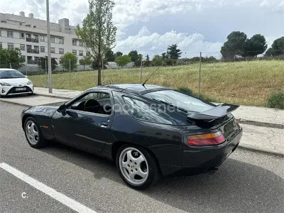 Usado Porsche 928 330 CV (242 kW) 1989 Negro Coupe