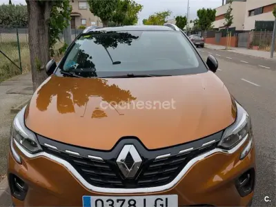 Usado Renault Captur Zen 100 CV (73 kW) 2020 Naranja SUV