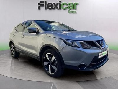 Usado Nissan Qashqai N-Connecta 131 CV (96 kW) 2015 Gris SUV