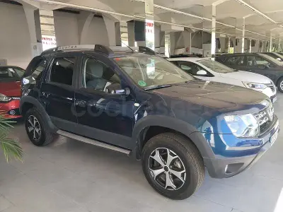 Usado Dacia Duster Ambiance 125 CV (91 kW) 2017 Azul SUV