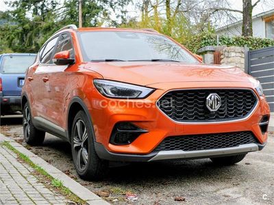 Usado MG ZS Comfort 106 CV (77 kW) 2024 Naranja SUV
