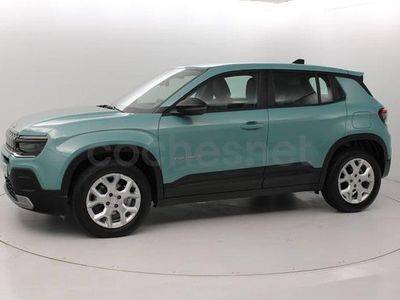 Usado Jeep Avenger Altitude 100 HP (73 kW) 2023 Azul SUV