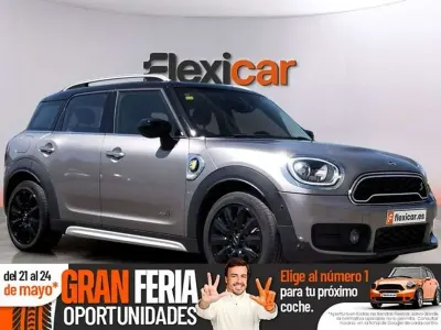 Usado Mini Cooper Countryman 220 CV (161 kW) 2020 Beige SUV