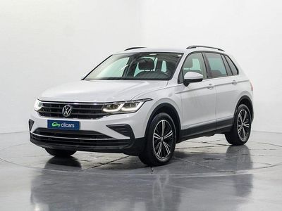 Usado VW Tiguan Life 150 CV (110 kW) 2022 Blanco SUV