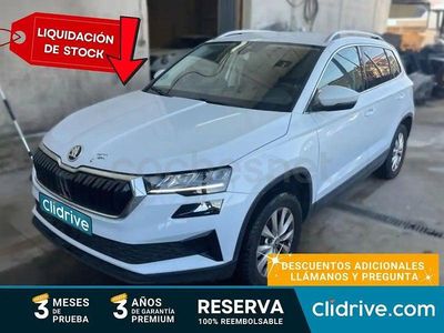 Usado Skoda Karoq Ambition 150 CV (110 kW) 2022 Amarillo SUV