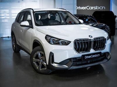Blanco Nuevo 2025 BMW X1 Shadowline SUV | 40.900 € (Precio justo)