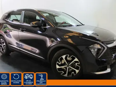 Usado Kia Sportage 115 CV (84 kW) 2023 Negro SUV