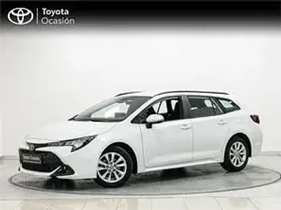 Usado Toyota Corolla Active 140 CV (102 kW) 2023 Blanco Familiar