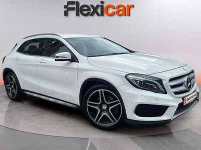 Usado Mercedes GLA220 AMG line 177 CV (130 kW) 2016 Blanco SUV