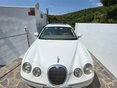 Usado Jaguar S-Type Executive 207 CV (152 kW) 2006 Blanco Berlina
