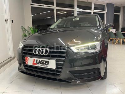 Gris / plata Usado 2017 Audi A3 Sport Berlina | 14.990 € (Precio justo)