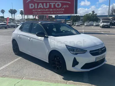 Usado Opel Corsa GS Line 100 CV (73 kW) 2022 Blanco Utilitario