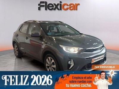 Gris Usado 2023 Kia Stonic SUV | 15.290 € (Precio justo)