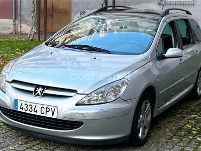 Gris / plata Usado 2003 Peugeot 307 Familiar | 2100 € (Precio justo)
