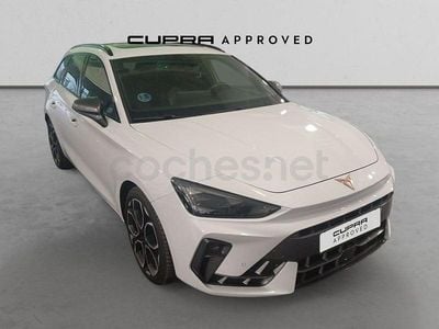 Usado Cupra Leon 150 CV (110 kW) 2025 Blanco Familiar