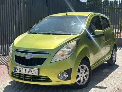 Usado Chevrolet Spark LS 68 CV (50 kW) 2012 Verde Utilitario
