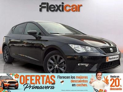 Usado Seat Leon Style 130 CV (95 kW) 2020 Negro