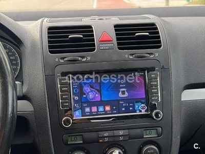 Usado VW Golf IV Highline 105 CV (77 kW) 2006 Blanco Berlina