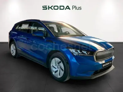 Usado Skoda Enyaq iV 132 kW (180 HP) 2022 Azul SUV