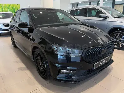 Nuevo Skoda Fabia Monte Carlo 150 CV (110 kW) 2026 Negro Utilitario