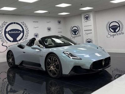 Azul Usado 2023 Maserati MC20 Coupe | 390.000 €