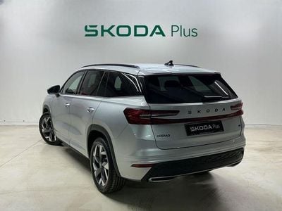 Usado Skoda Kodiaq SportLine 204 CV (150 kW) 2025 Gris plata SUV