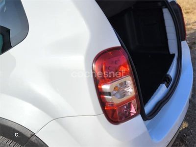 Blanco Usado 2015 Dacia Duster Lauréate SUV | 13.500 € (Caro)