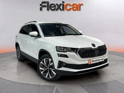 Usado Skoda Karoq 150 CV (110 kW) 2025 Blanco SUV