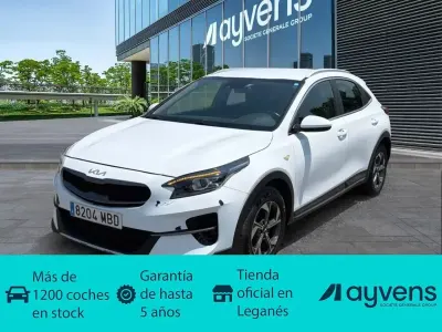 Usado Kia XCeed 120 CV (88 kW) 2022 Blanco SUV