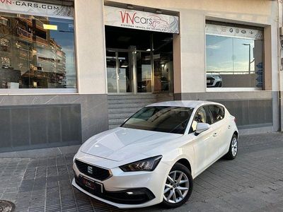 Usado Seat Leon XCELLENCE 110 CV (80 kW) 2021 Blanco Berlina