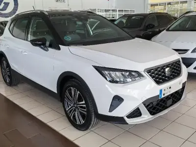 Occasion Seat Arona Xperience 115 ch (84 kW) 2025 Blanc SUV