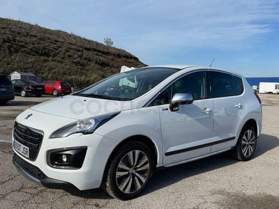 Usado Peugeot 3008 Style 130 CV (95 kW) 2016 Blanco Berlina