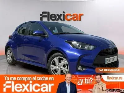 Usado Toyota Yaris Active 116 CV (85 kW) 2025 Azul Utilitario