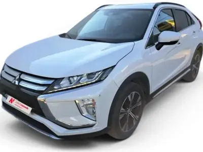 Usado Mitsubishi Eclipse Cross Spirit 163 CV (119 kW) 2019 Blanco SUV