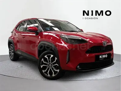 Usado Toyota Yaris Cross Active 116 CV (85 kW) 2022 Rojo SUV